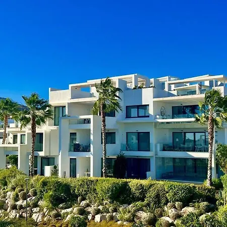 Apartment Relax In Benhavis Marbella Near Atalaya Golf *