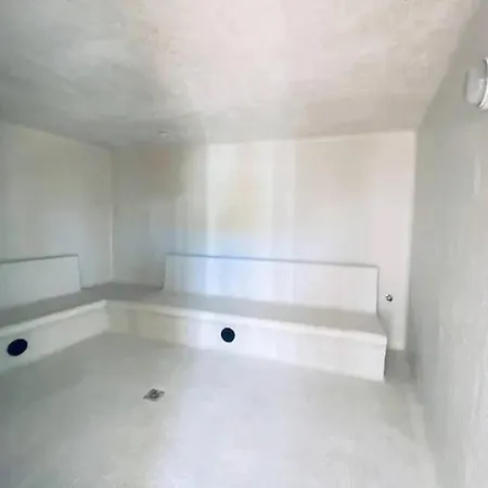 Relax In Benhavis Marbella Near Atalaya Golf Apartment *