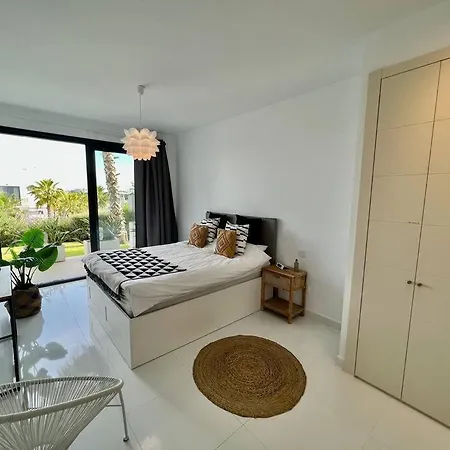 Relax In Benhavis Marbella Near Atalaya Golf Apartment *